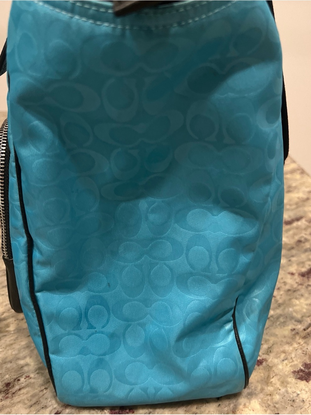 Court Tote In Signature Nylon With Coach Patch - Picture 4 of 9